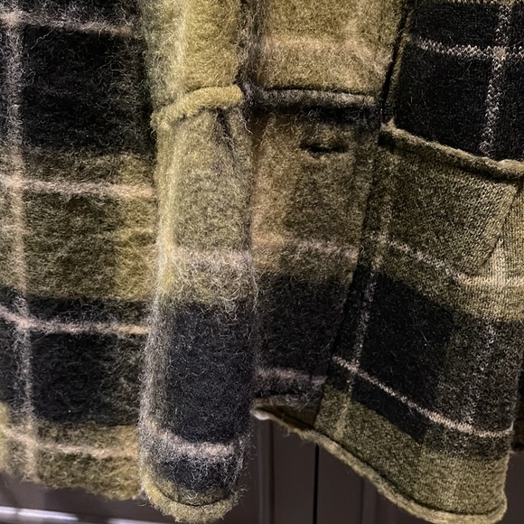 Green Plaid Wool Jacket - Picture 4 of 5